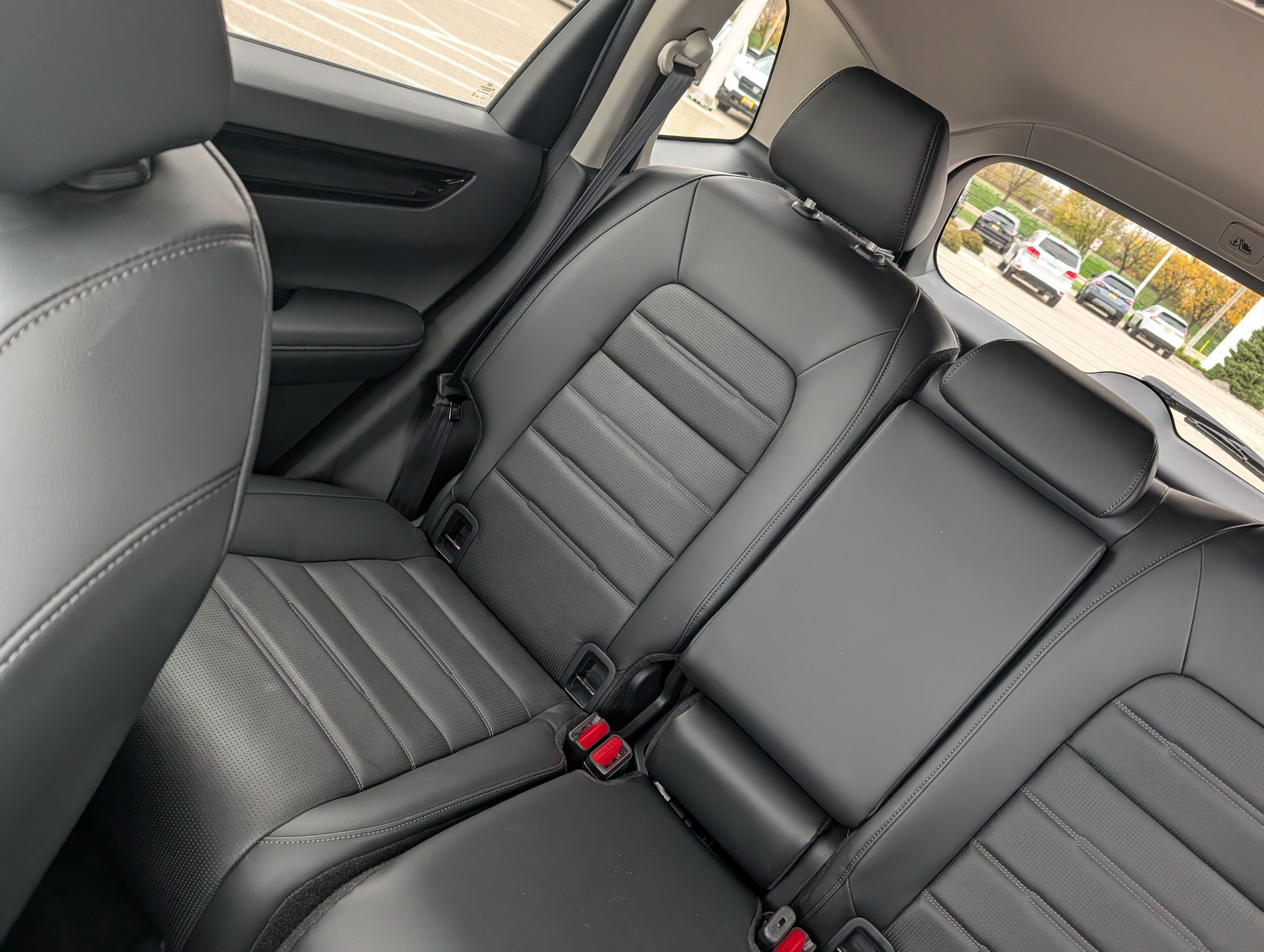 Used 2024 Honda CR-V EX-L image 12