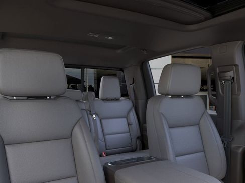 New 2026 GMC Sierra 1500 SLT image 24