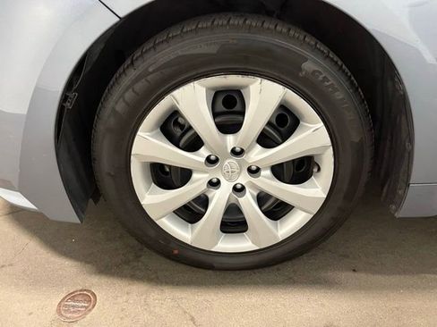 Used 2023 Toyota Corolla LE FWD image 28
