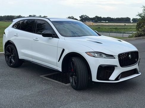 Used 2026 Jaguar F-PACE SVR AWD/4WD image 15