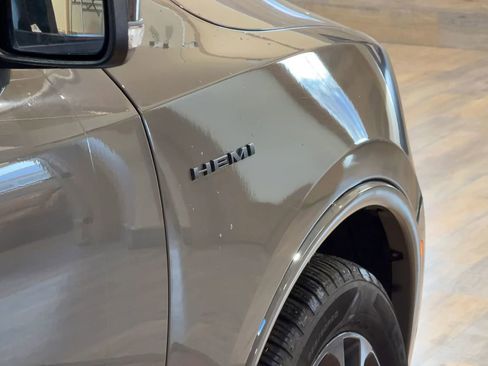 Used 2023 Dodge Durango R/T w/ Blacktop Package image 20