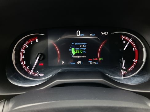 Used 2024 Toyota RAV4 XLE AWD/4WD image 10