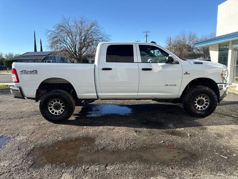 Used 2022 RAM 2500 Tradesman w/ Chrome Appearance Group image 6