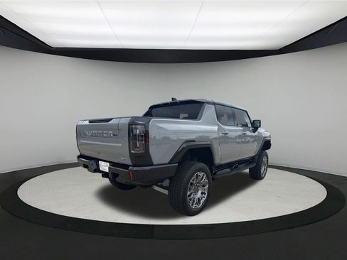 New 2025 GMC Hummer EV 3X image 4