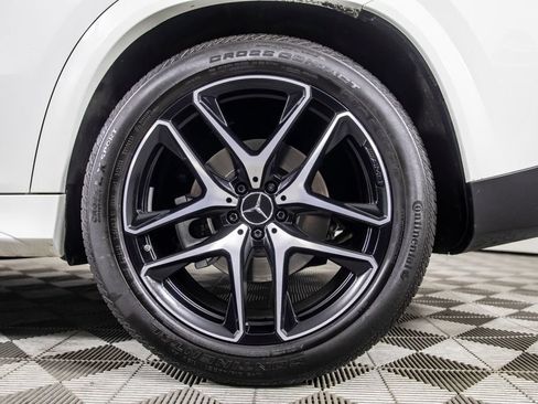 Used 2024 Mercedes-Benz GLE 53 AMG 4MATIC Coupe image 41