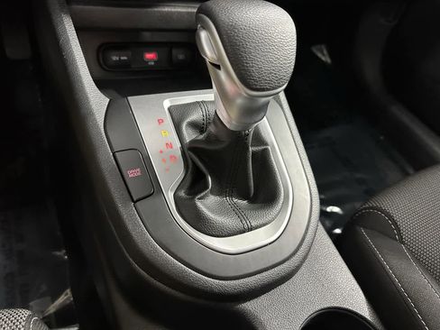 Used 2024 Kia Forte LXS image 23