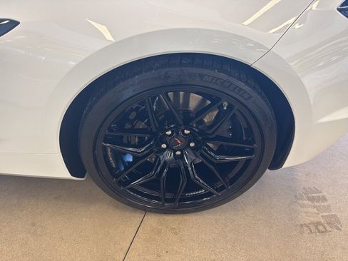 Used 2023 Chevrolet Corvette Z06 w/ Engine Appearance Package image 10