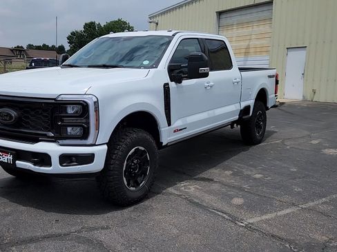 New 2025 Ford F350 Lariat w/ Lariat Ultimate Package image 2