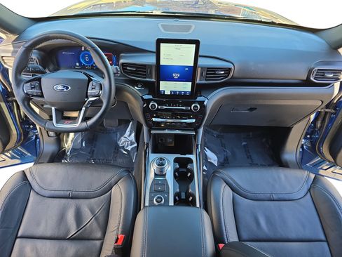 Used 2021 Ford Explorer ST w/ Equipment Group 401A image 9