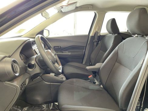 Certified 2025 Nissan Kicks Play S image 20