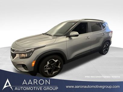 Used 2024 Kia Seltos EX