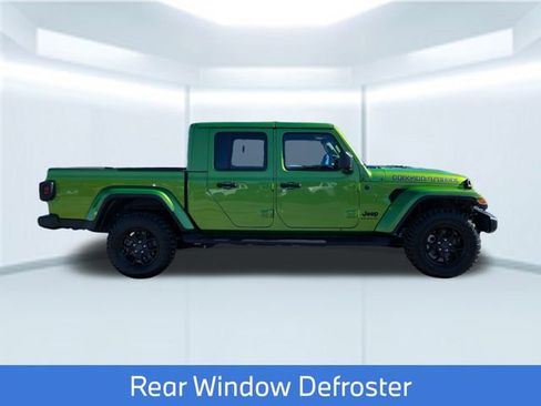 New 2025 Jeep Gladiator High Tide image 8