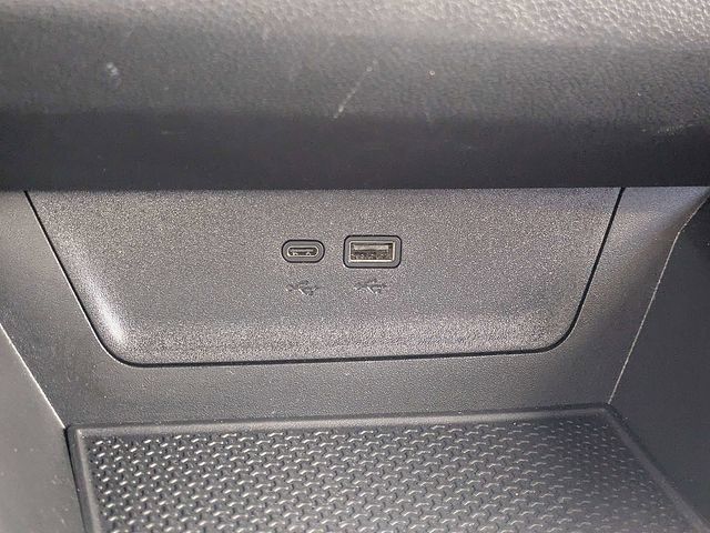 Used 2025 Chevrolet Equinox LT FWD image 22