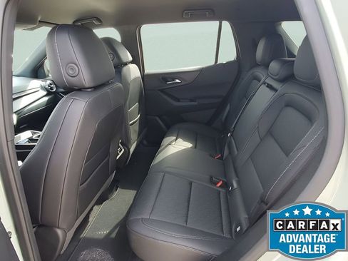 Used 2025 Chevrolet Equinox LT w/ Convenience Package II AWD/4WD image 17