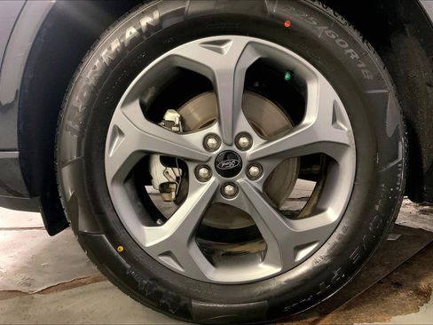 Used 2024 Ford Escape ST-Line AWD/4WD image 9