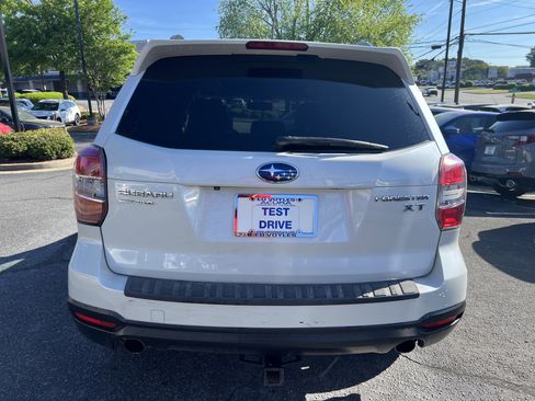 Used 2015 Subaru Forester 2.0XT Touring w/ Popular Package #2 image 5