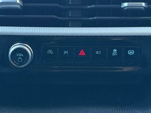 New 2026 Ford Explorer Active w/ Active Comfort Package RWD image 17
