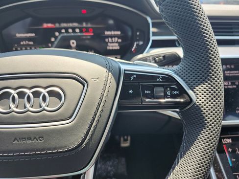 New 2025 Audi S8 image 12