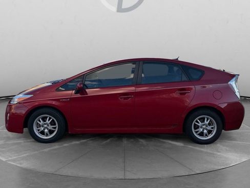 Used 2010 Toyota Prius Two image 2