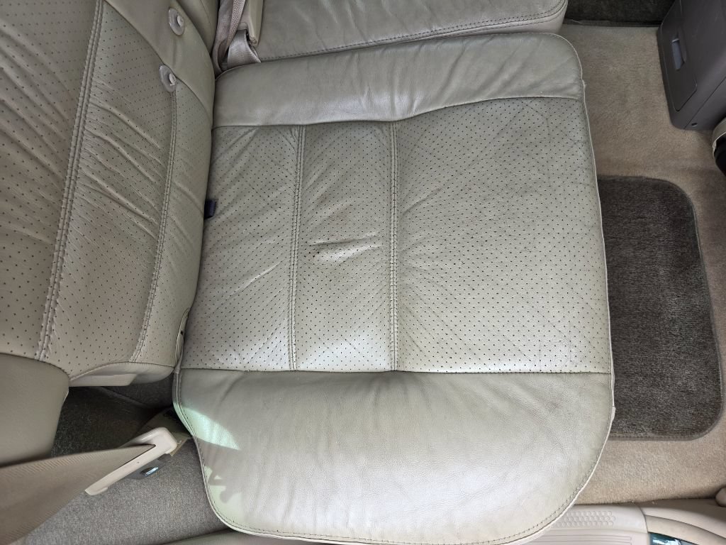 Used 2001 Nissan Pathfinder LE AWD/4WD image 39