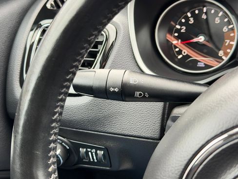 Used 2020 Jeep Compass Latitude image 72