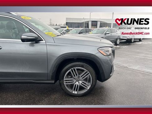 Used 2025 Mercedes-Benz GLS 450 GLS 450 image 13