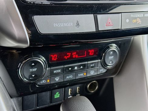 Used 2024 Mitsubishi Eclipse Cross SE image 22