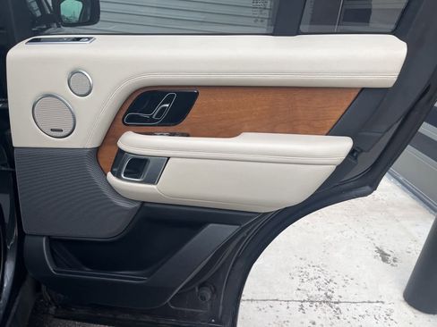 Used 2022 Land Rover Range Rover Westminster Edition image 19