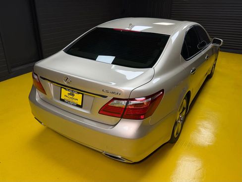 Used 2011 Lexus LS 460 image 52