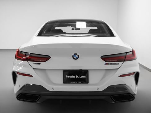 Used 2022 BMW M850i xDrive image 9