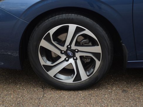 Used 2021 Subaru Legacy Limited w/ Popular Package #3 image 28