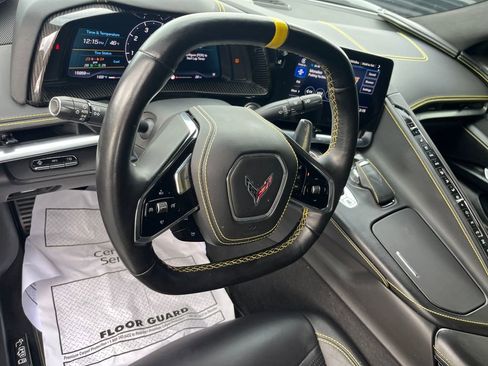 Used 2021 Chevrolet Corvette Stingray Premium Conv w/ Z51 Performance Package image 10