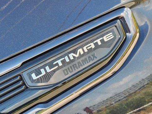 Used 2023 GMC Sierra 1500 Denali Ultimate AWD/4WD image 13