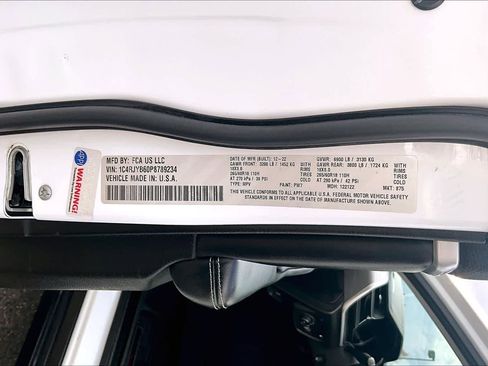 Used 2023 Jeep Grand Cherokee 4WD 4xe w/ Luxury Tech Group II image 21