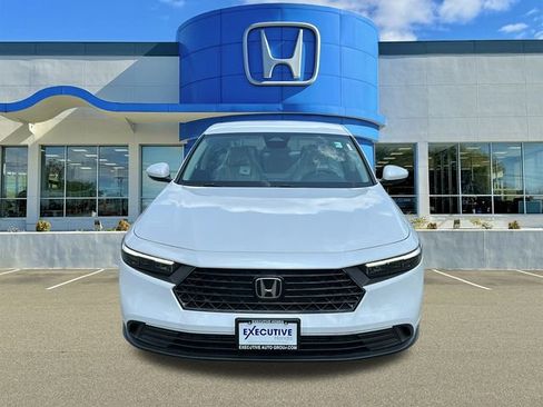 New 2025 Honda Accord LX image 2