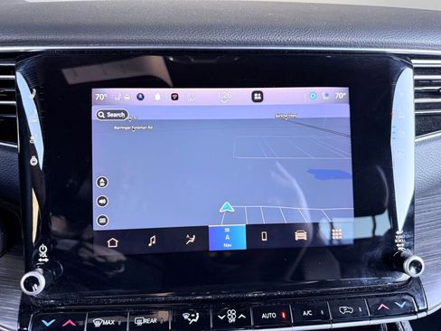 Used 2024 Jeep Wagoneer L Series II image 17