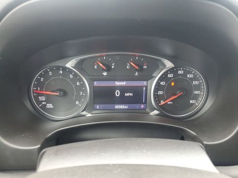 Used 2022 GMC Terrain AT4 image 24