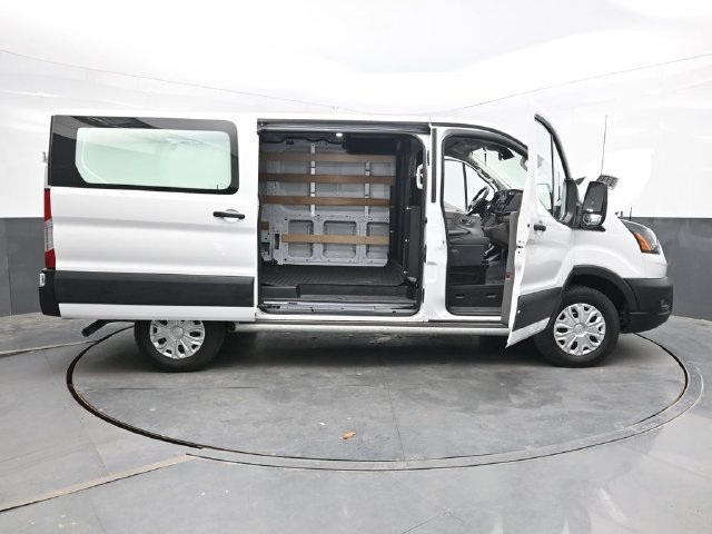 Used 2025 Ford Transit 250 Low Roof w/ Exterior Upgrade Package RWD image 56