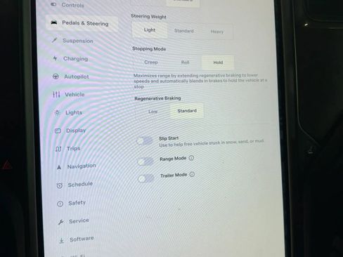 Used 2020 Tesla Model X image 28