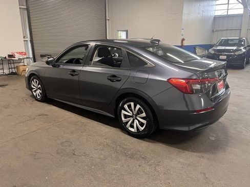 Used 2023 Honda Civic LX image 5