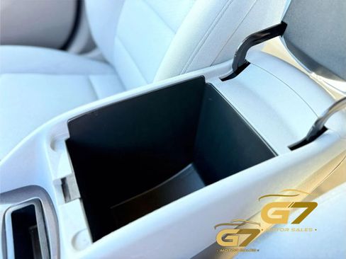 Used 2022 Chevrolet Malibu LT FWD image 29