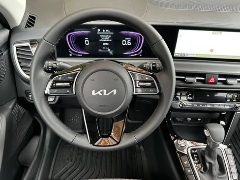 New 2026 Kia Seltos S image 10