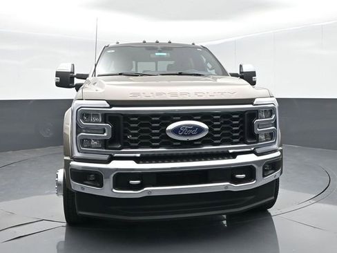 Used 2023 Ford F450 King Ranch w/ Chrome Package image 3