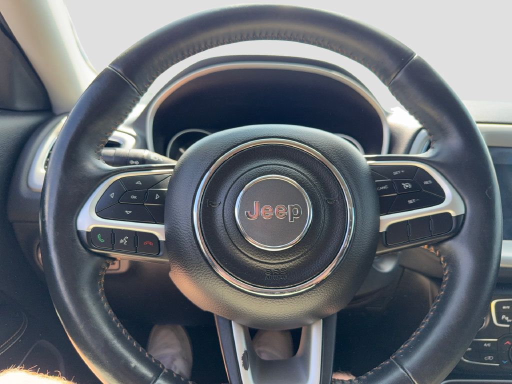 Used 2018 Jeep Compass Latitude w/ Popular Equipment Group AWD/4WD image 17
