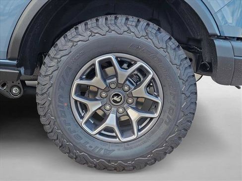 New 2025 Ford Bronco Badlands AWD/4WD image 10