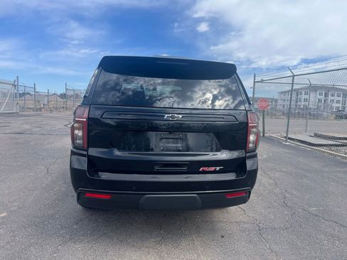 Used 2024 Chevrolet Suburban RST image 5