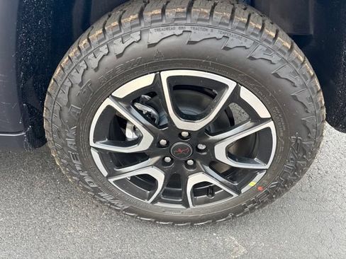 Used 2026 Jeep Compass Trailhawk AWD/4WD image 7