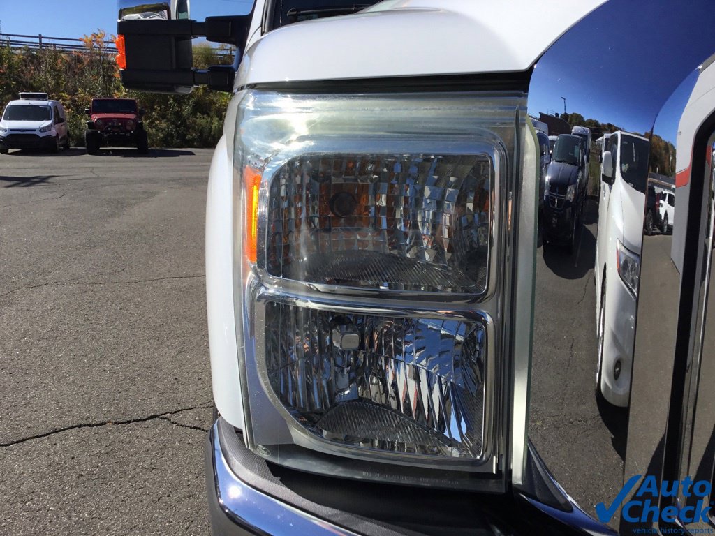 Used 2013 Ford F250 Lariat w/ Lariat Ultimate Pkg AWD/4WD image 19