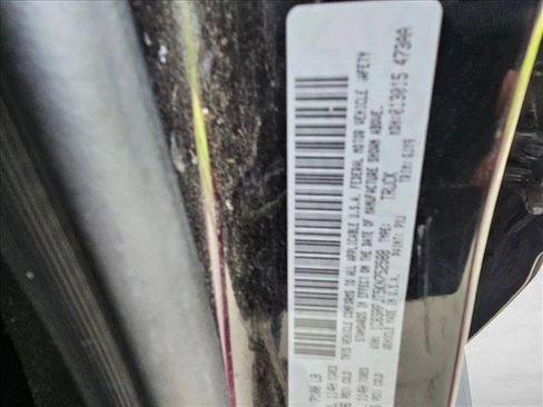 Used 2019 RAM 1500 Laramie AWD/4WD image 22