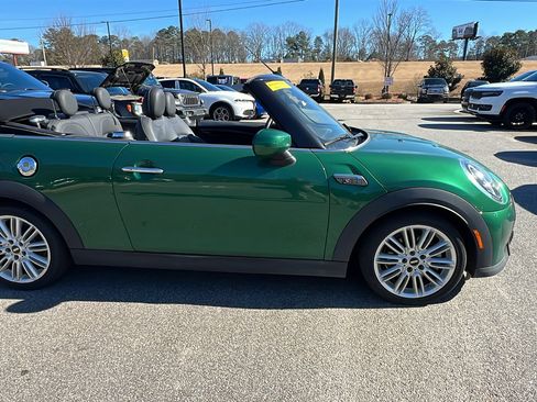 Used 2024 MINI Cooper S image 7